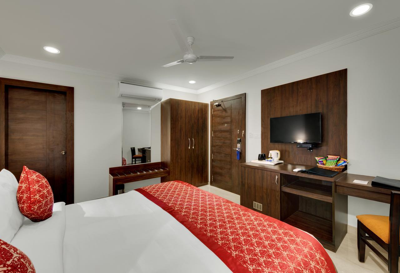 Avins Beacon Hotel - Udajpur Zewnętrze zdjęcie